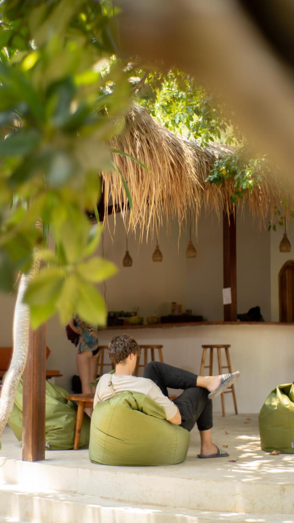 Lost Inn Kuta Capsule Hostel Eksteriør bilde