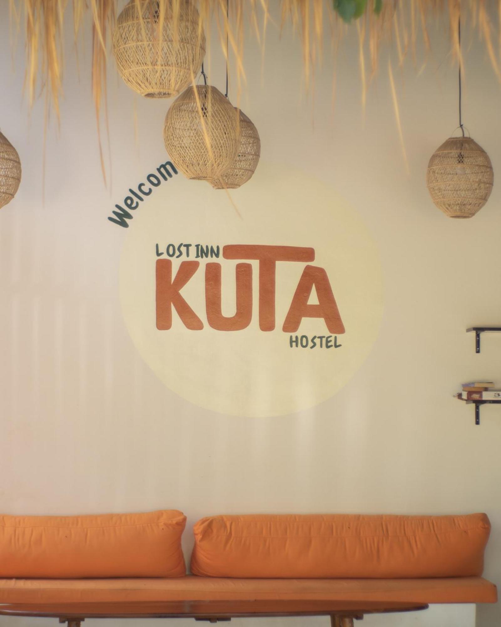 Lost Inn Kuta Capsule Hostel Eksteriør bilde