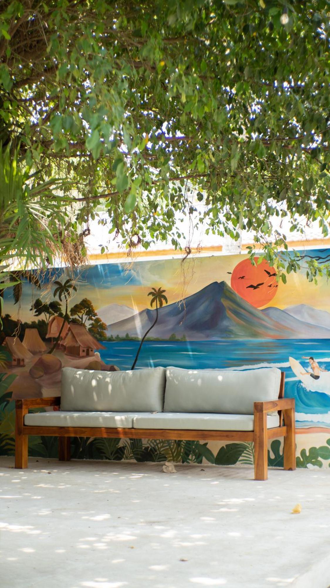 Lost Inn Kuta Capsule Hostel Eksteriør bilde